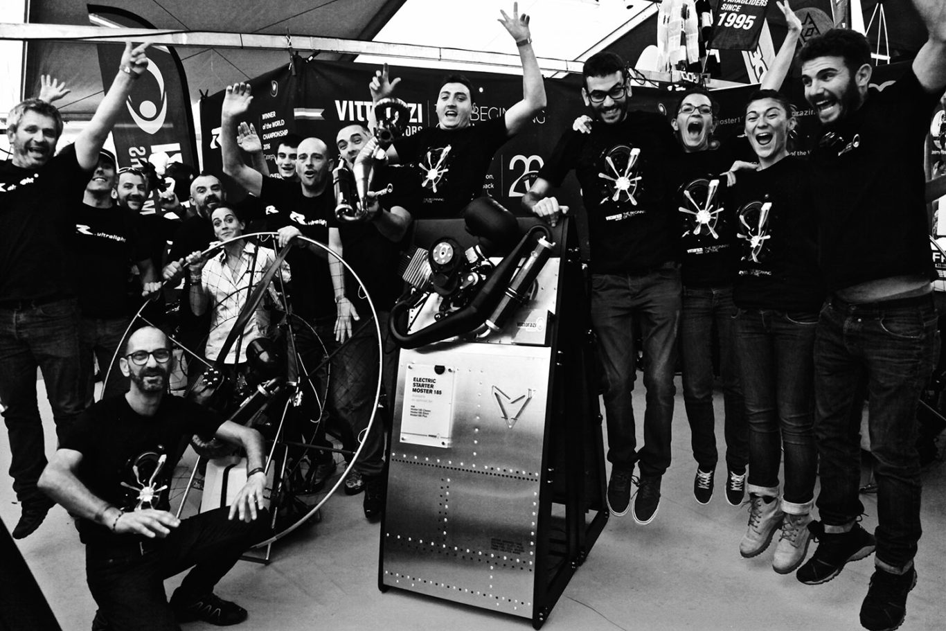 Foto Vittorazi Motors - Coupe Icare Team B/N